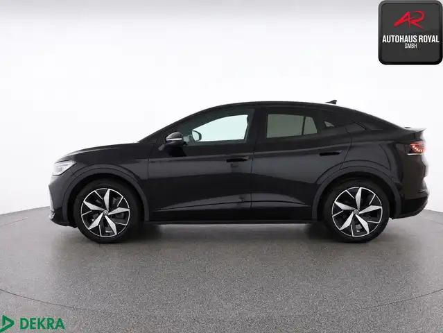 Volkswagen Id.5 view 2