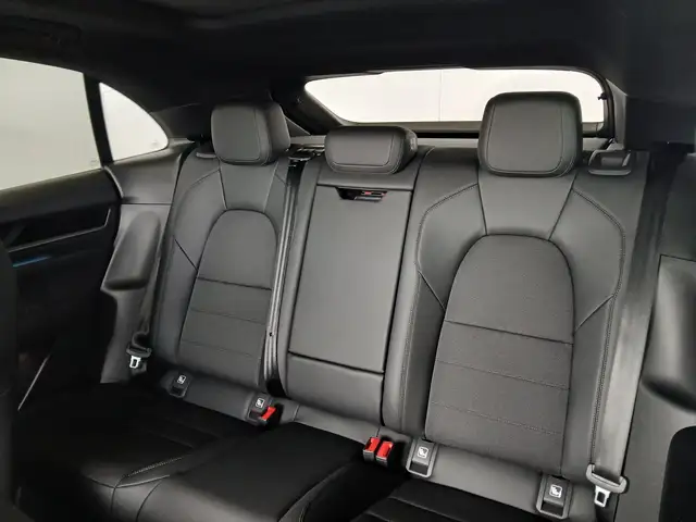 Porsche Macan 4S Ansicht 31