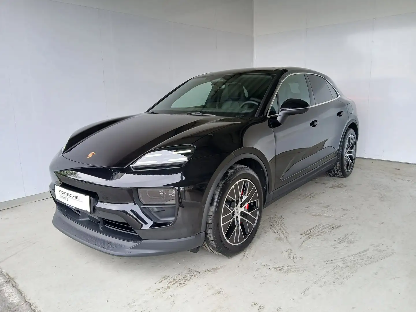Porsche Macan 4S Schwarz - 1