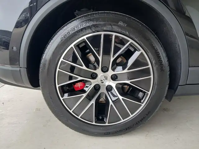Porsche Macan 4S Ansicht 33