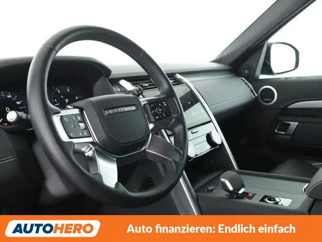 Land Rover Discovery view 11