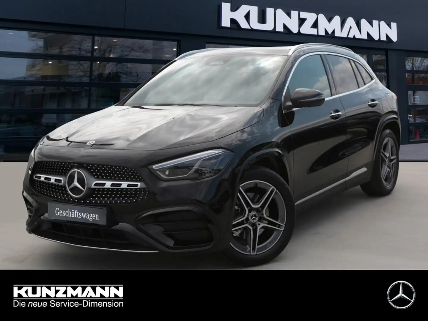Mercedes-Benz GLA 220 d 4MATIC AMG Panorama Totwinkel AHK 360° Schwarz - 1