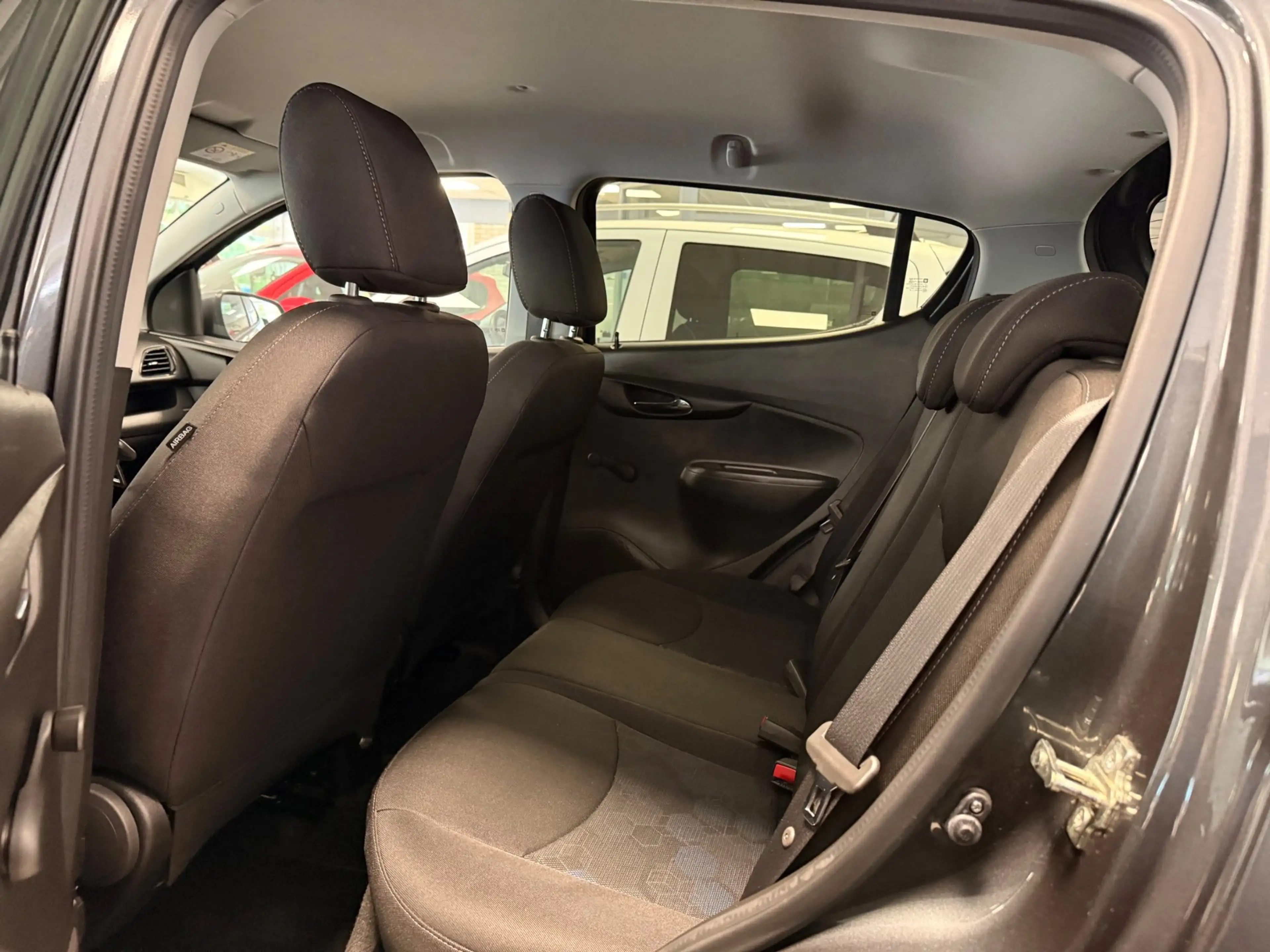 Opel Karl 1.0 Rocks Online Edition — photo 23
