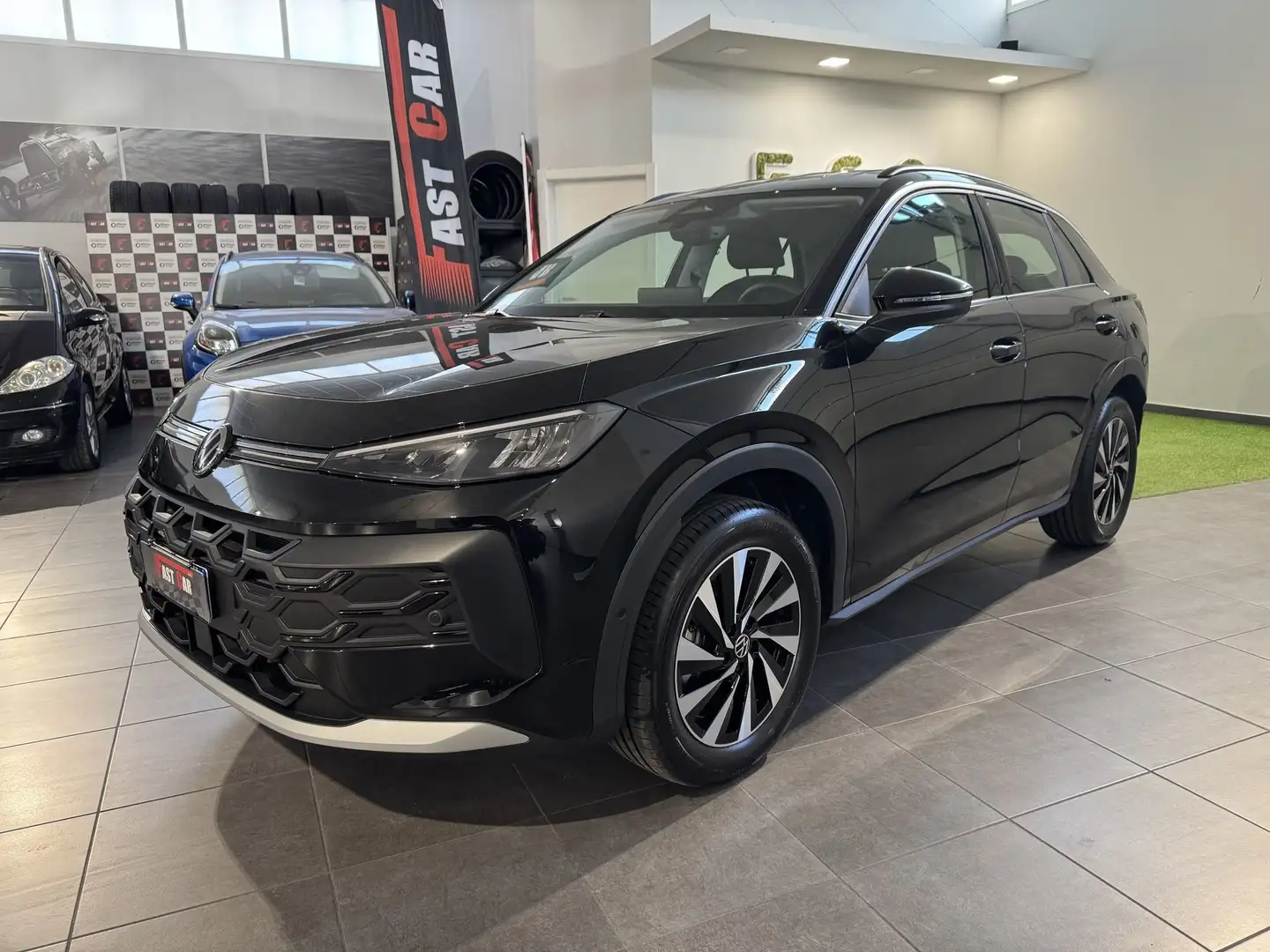 Volkswagen T-Roc T-Roc 1.5 eTSI ACT DSG Life Schwarz - 1