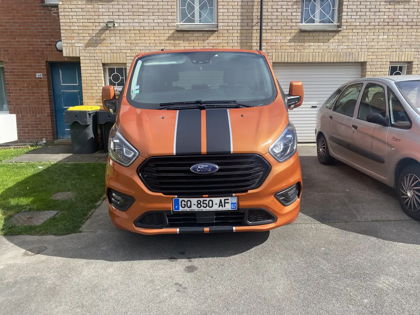 Ford Tourneo Custom Tourneo Custom 320 L1H1 2.0 EcoBlue 185 Sport Orange - 2