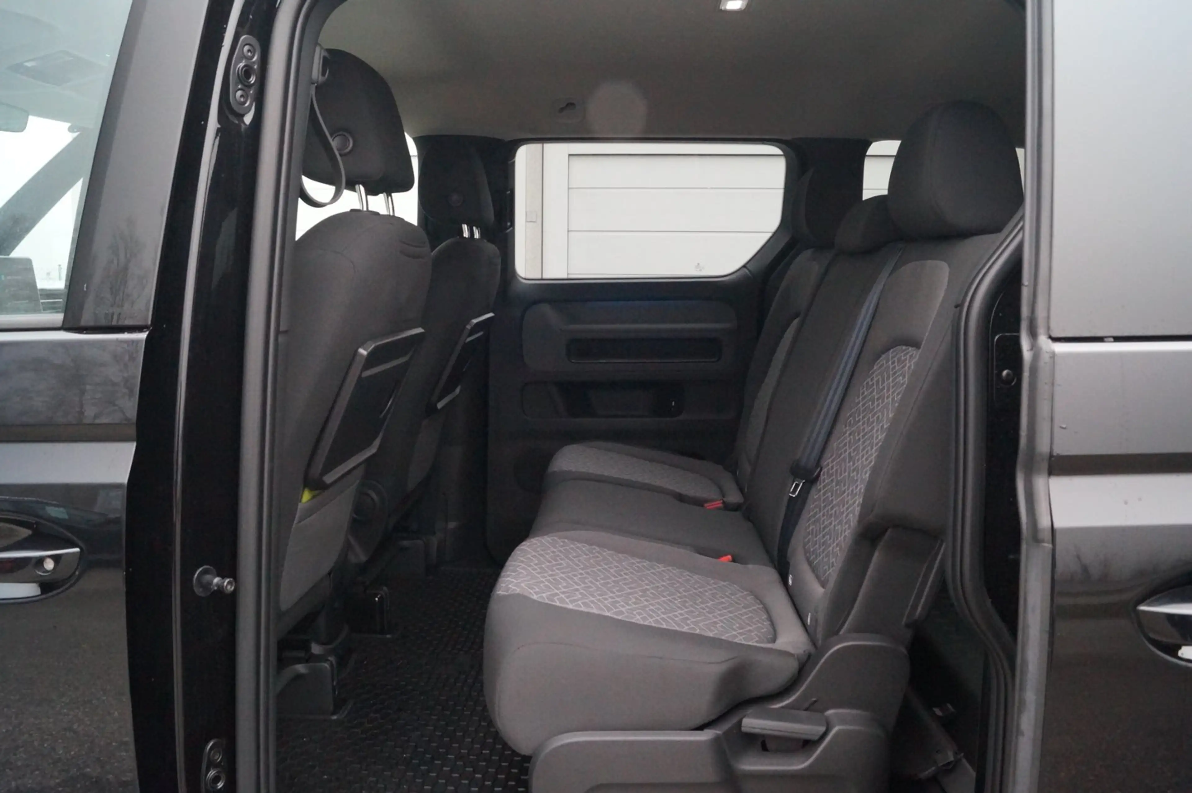 Volkswagen ID. Buzz VW ID. Buzz Pure 125 kW — photo 9