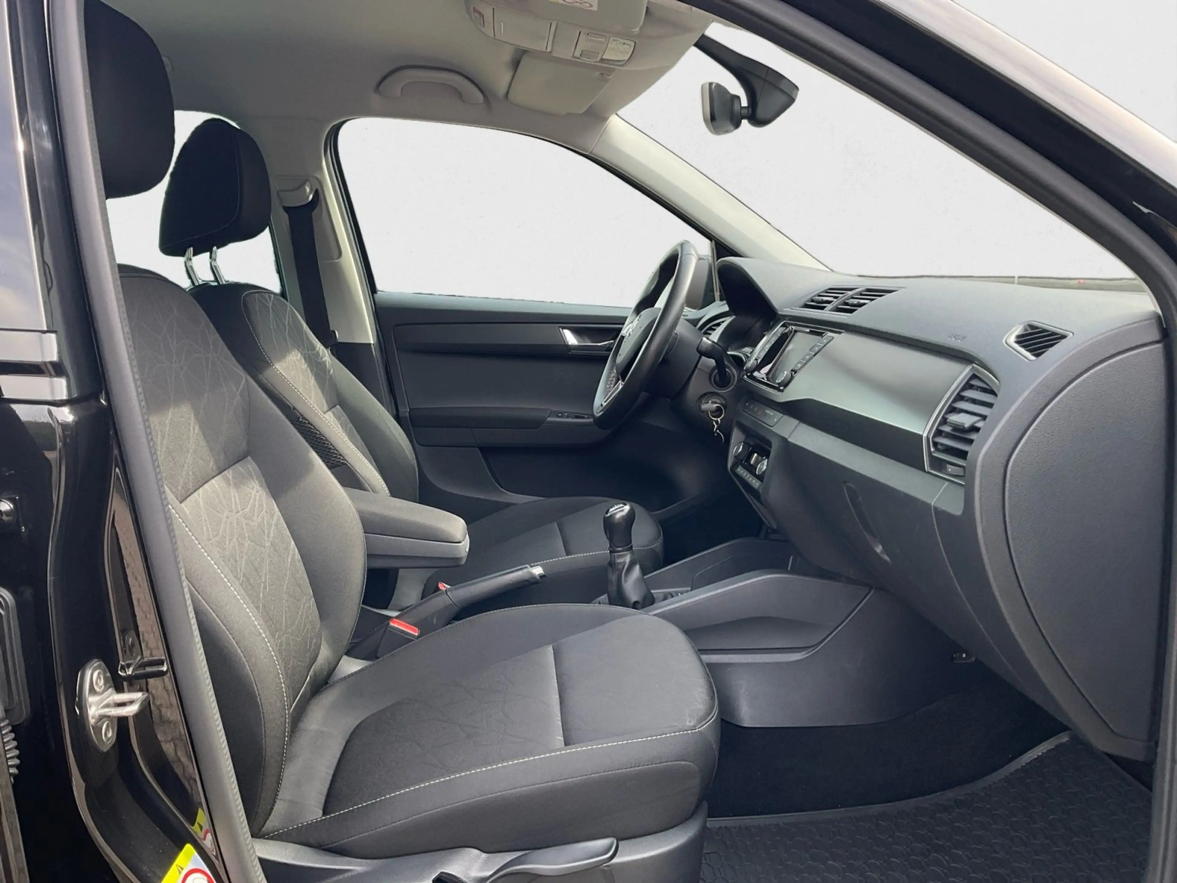 Skoda Fabia Combi 1.0 TSI Clever — photo 15