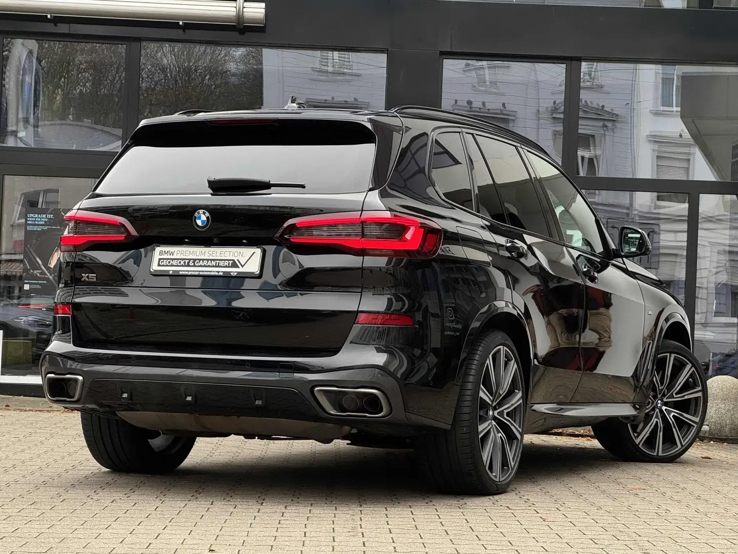 BMW X5 M 50i Laser DA Prof PA+ Massag. SkyPano HuD HK Schwarz - 2