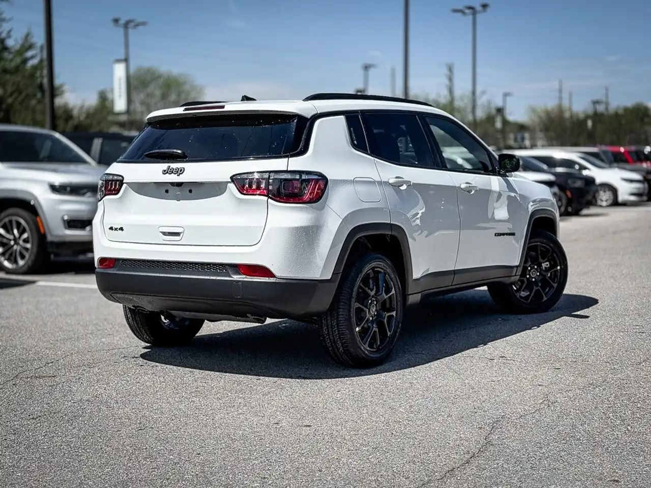Jeep Compass снимка Jeep Compass