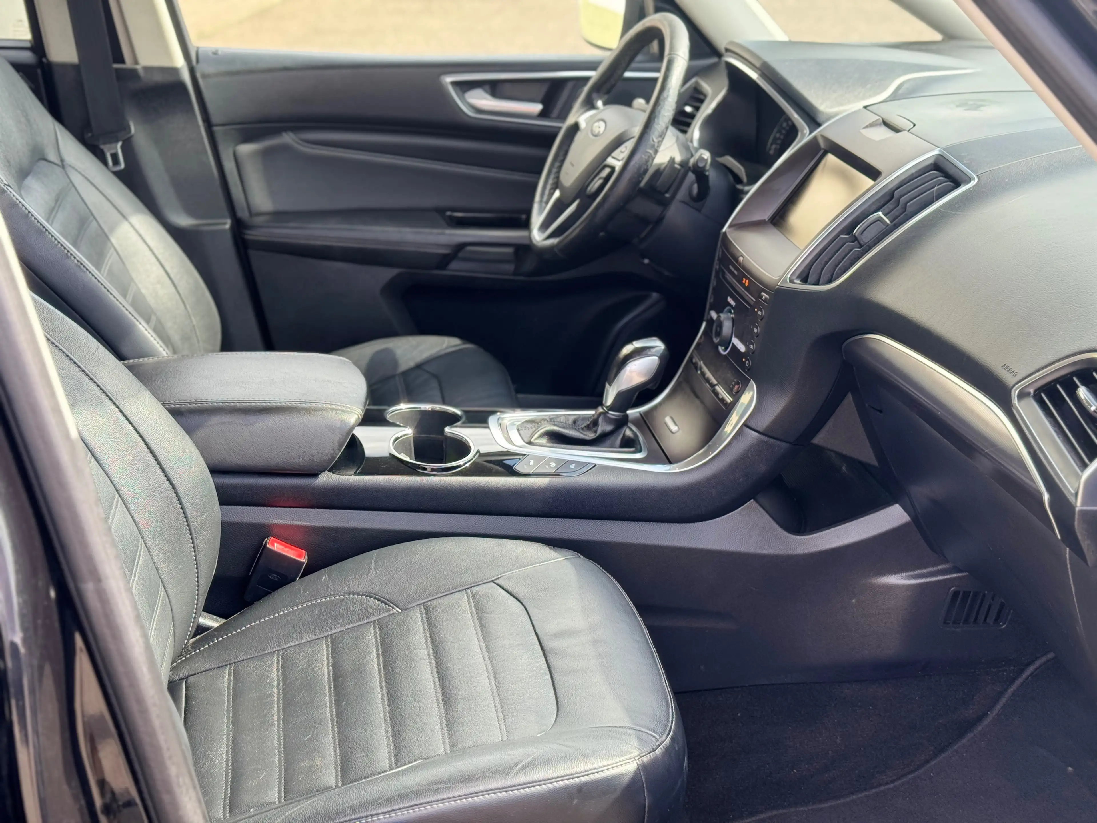 Ford Galaxy Titanium — photo 7