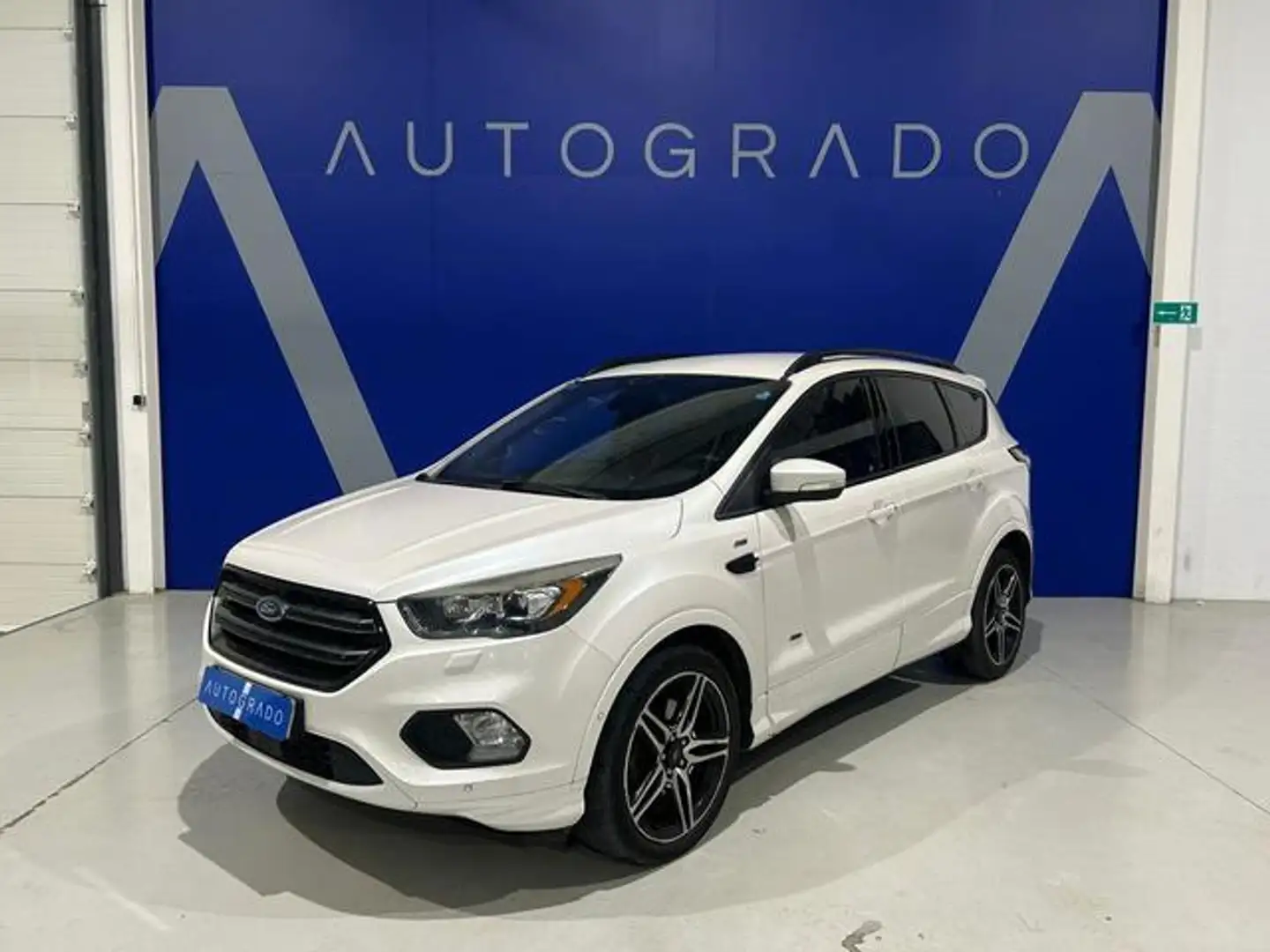 Ford Kuga 2.0TDCi Auto S&S ST-Line 4x4 PS 180 Blanc - 1