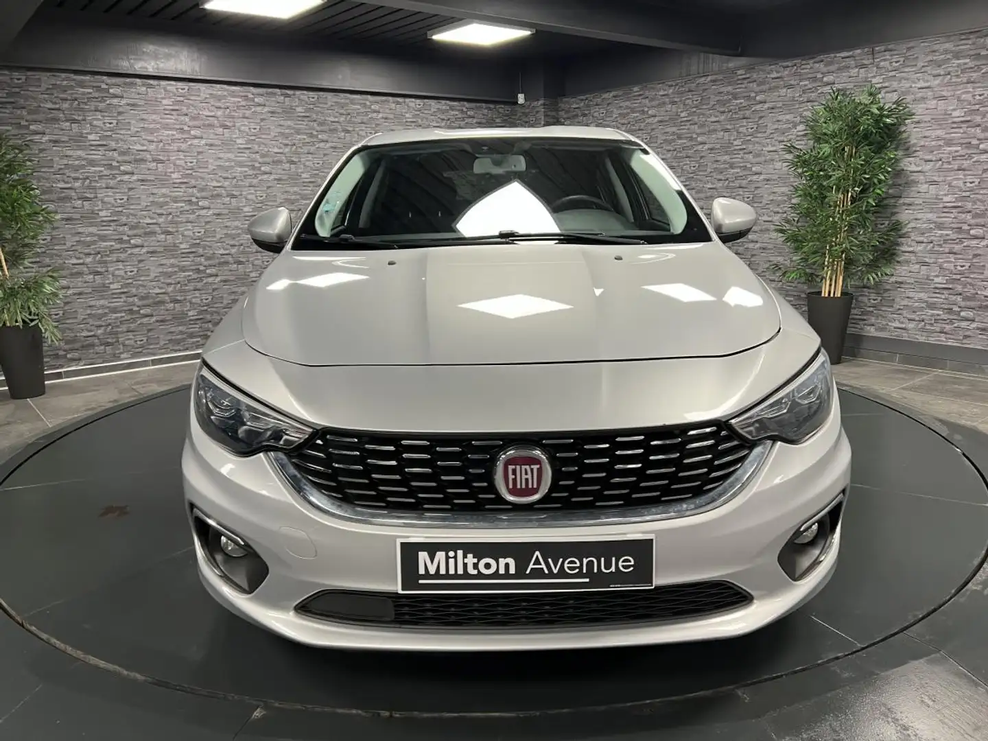 Fiat Tipo Tipo 1.4i - 95 Lounge Gris - 2