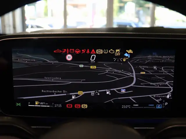 Mercedes-Benz GLS view 16