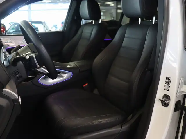 Mercedes-Benz GLS view 11