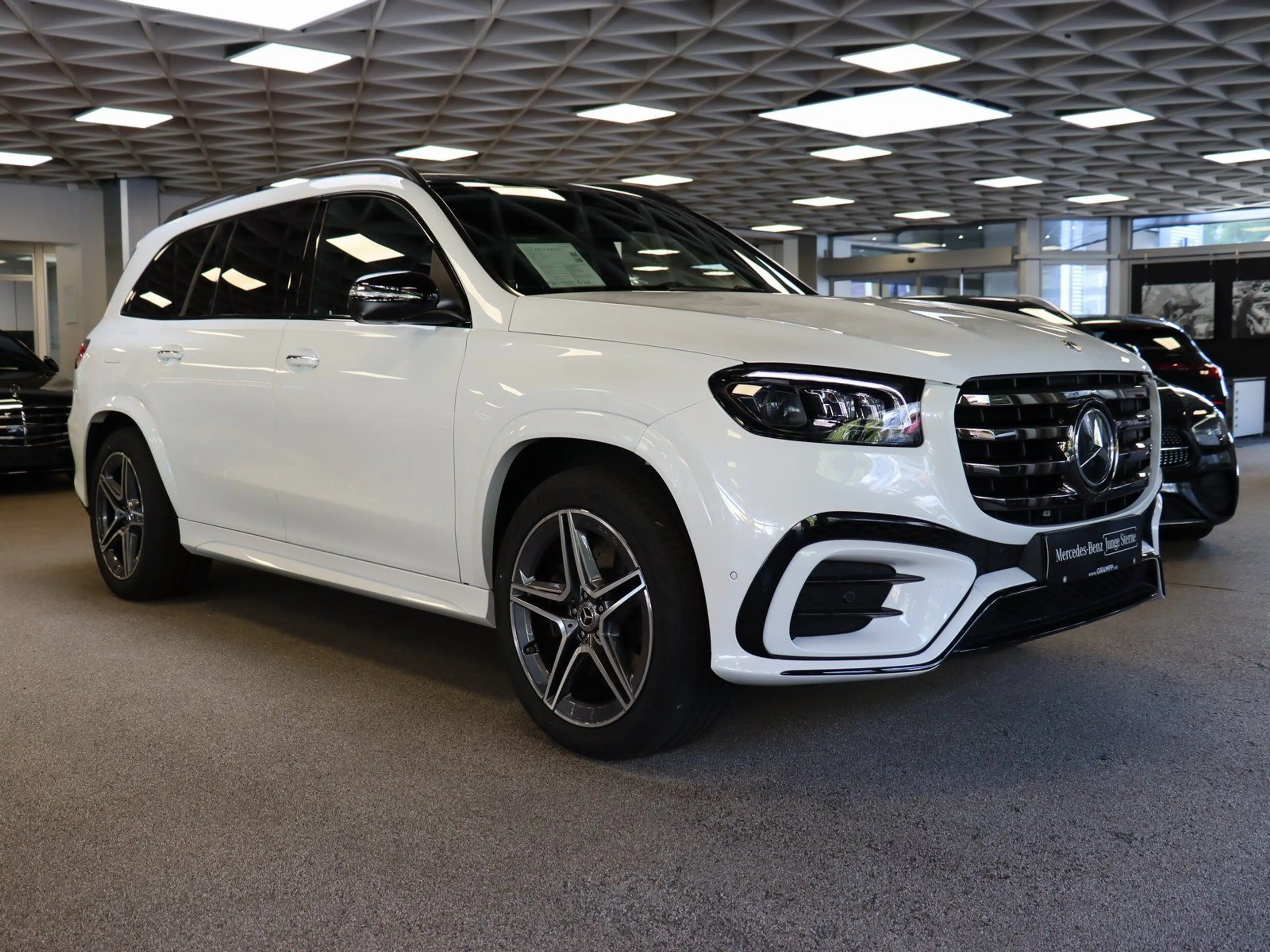 Mercedes-Benz GLS 450 d 4M AMG Pano/AHK/Fahrassi/Airmatic/LED — photo 3