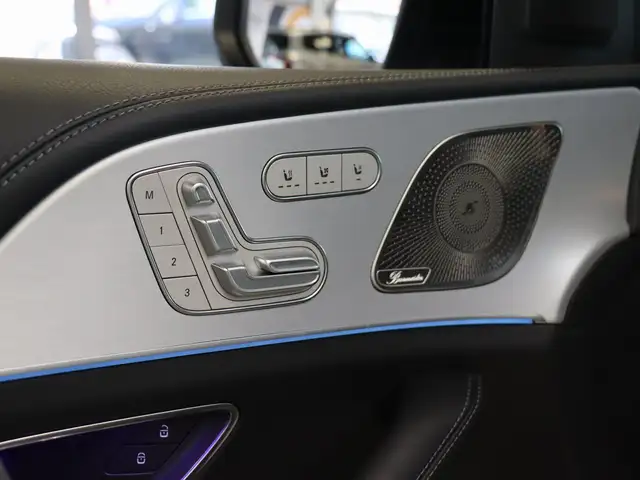 Mercedes-Benz GLS view 10