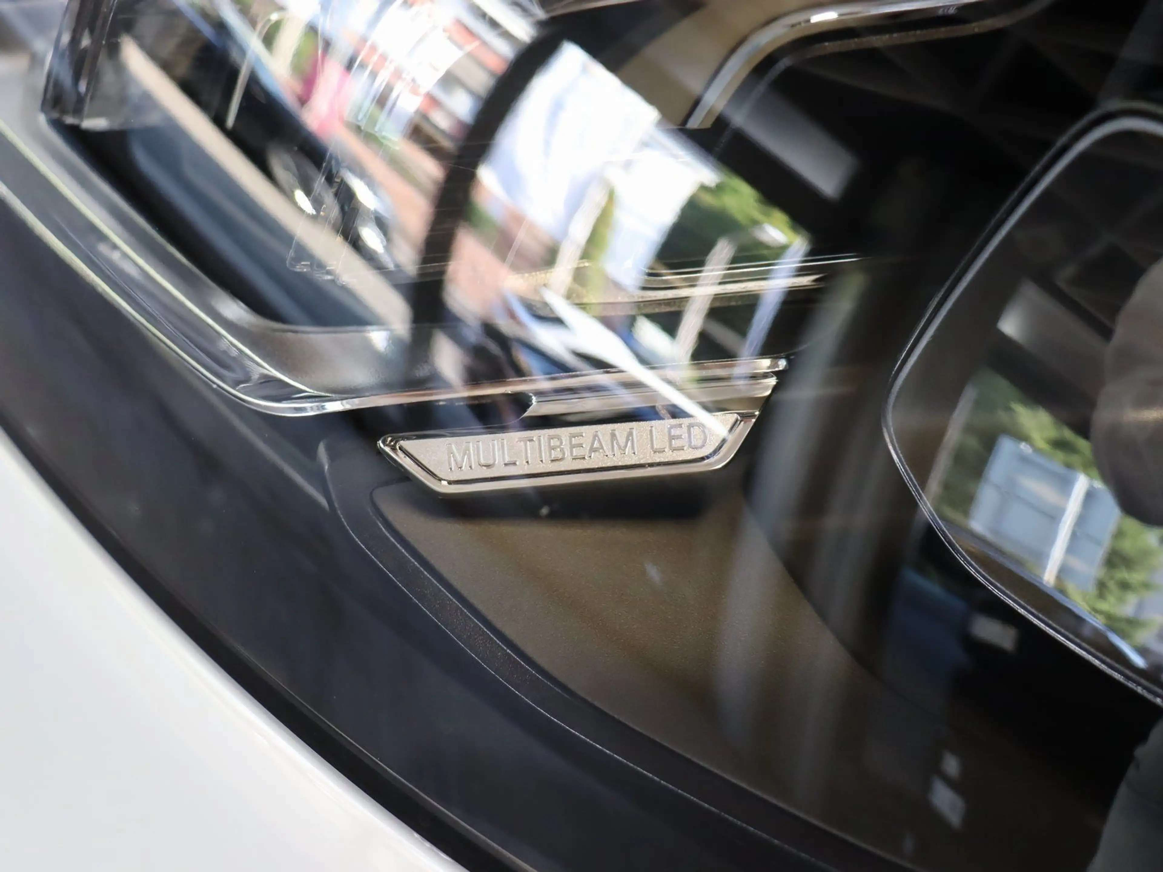 Mercedes-Benz GLS 450 d 4M AMG Pano/AHK/Fahrassi/Airmatic/LED — photo 35