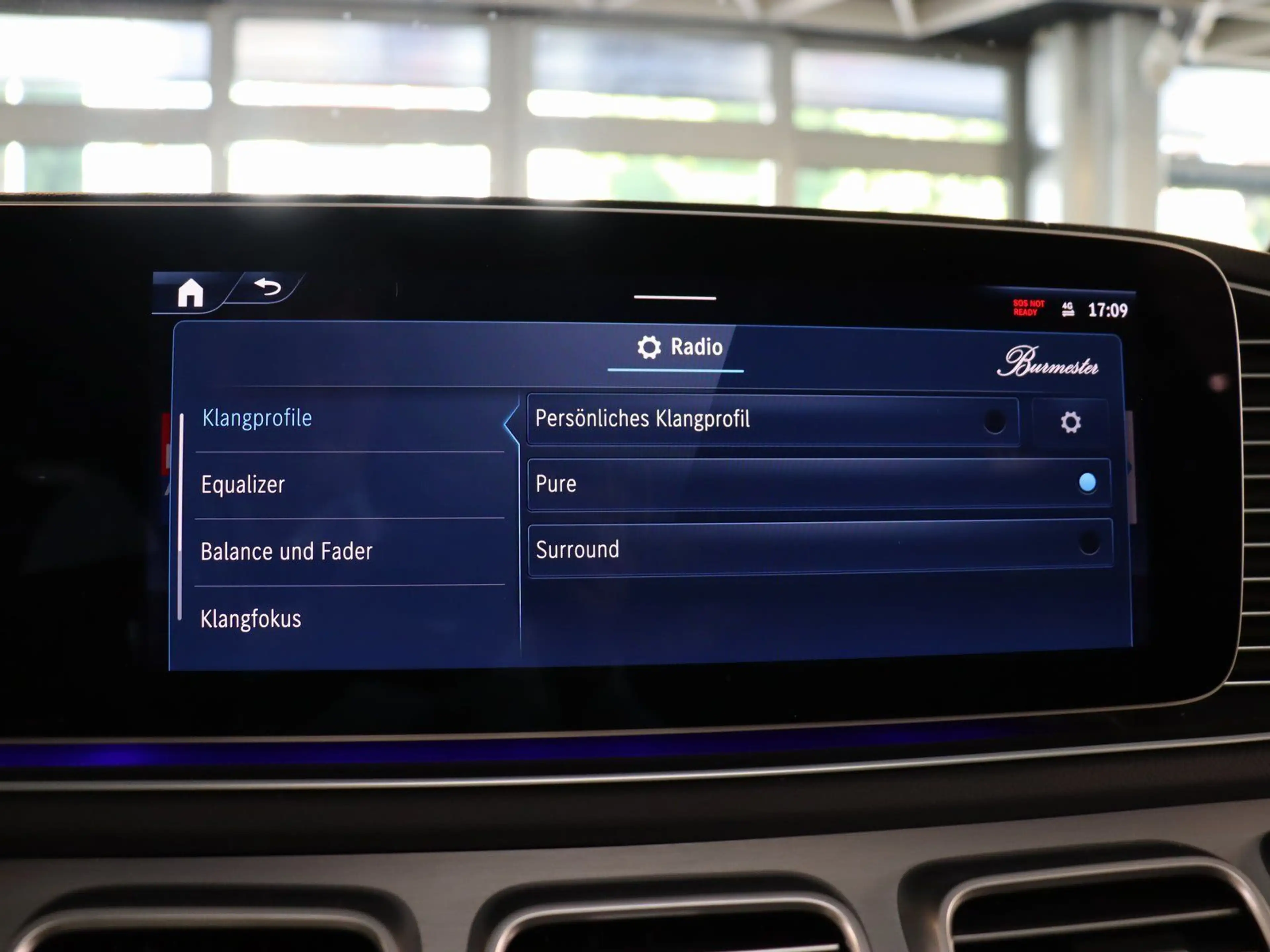 Mercedes-Benz GLS 450 d 4M AMG Pano/AHK/Fahrassi/Airmatic/LED — photo 17