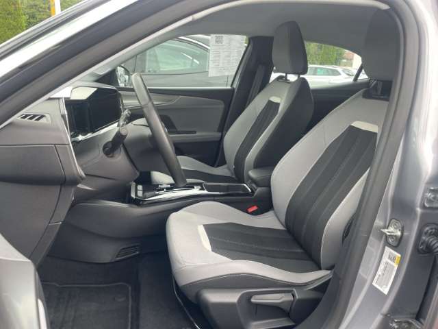 Opel Mokka E