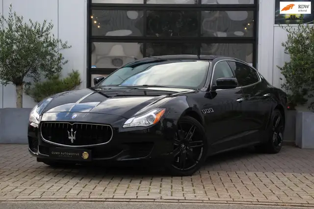 Maserati Quattroporte 3.0 S Q4 411PK - LEDER - FLIPPERS - SCHUIFKANTEL -