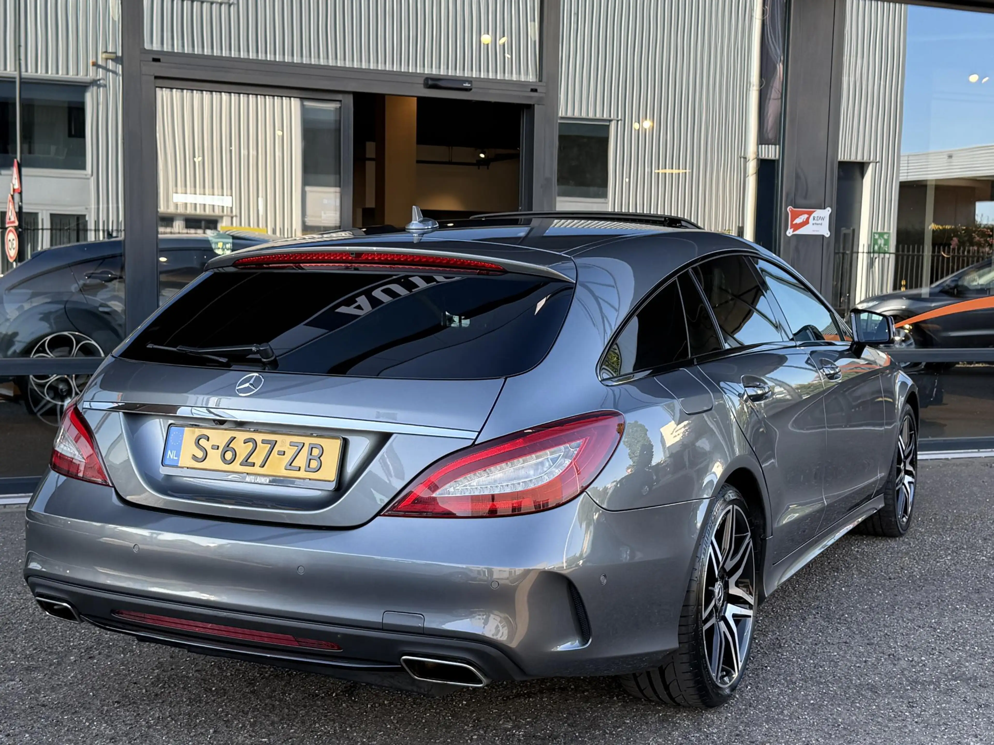 Mercedes-Benz CLS 400 Shooting Brake 4MATIC AMG Sport Edition Automaat F — photo 8