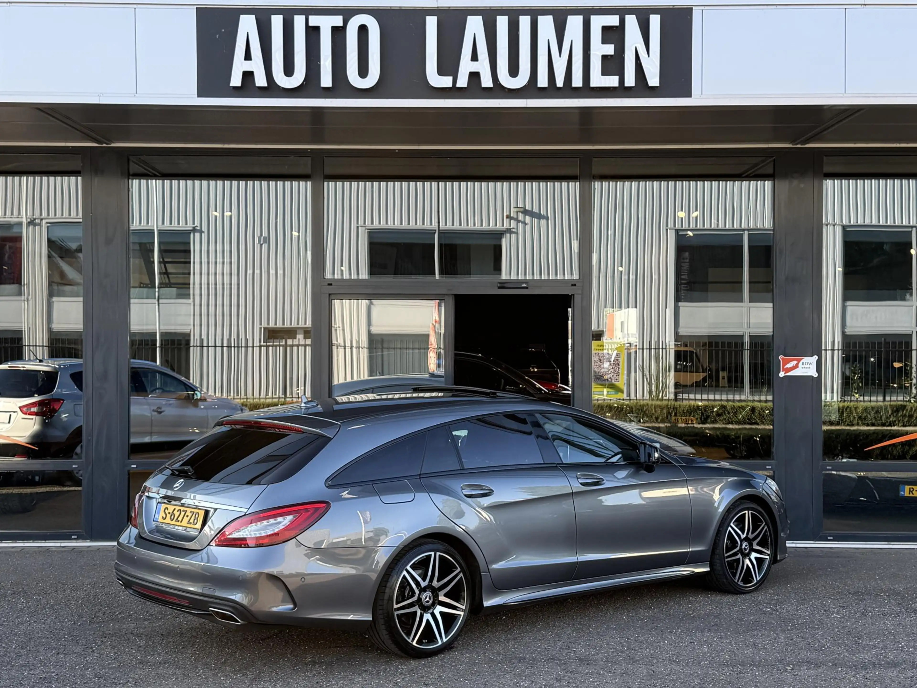 Mercedes-Benz CLS 400 Shooting Brake 4MATIC AMG Sport Edition Automaat F — photo 3