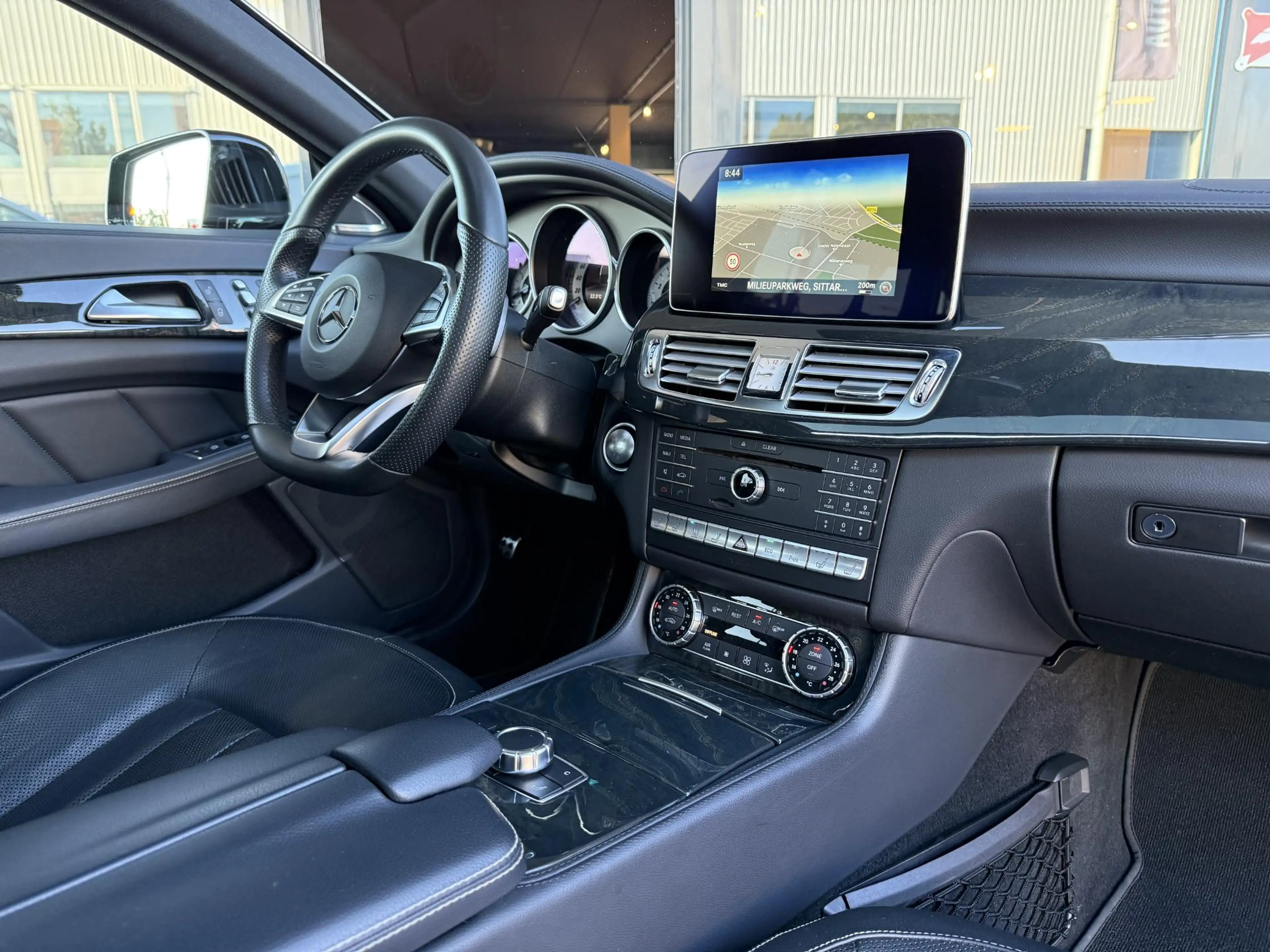 Mercedes-Benz CLS 400 Shooting Brake 4MATIC AMG Sport Edition Automaat F — photo 28