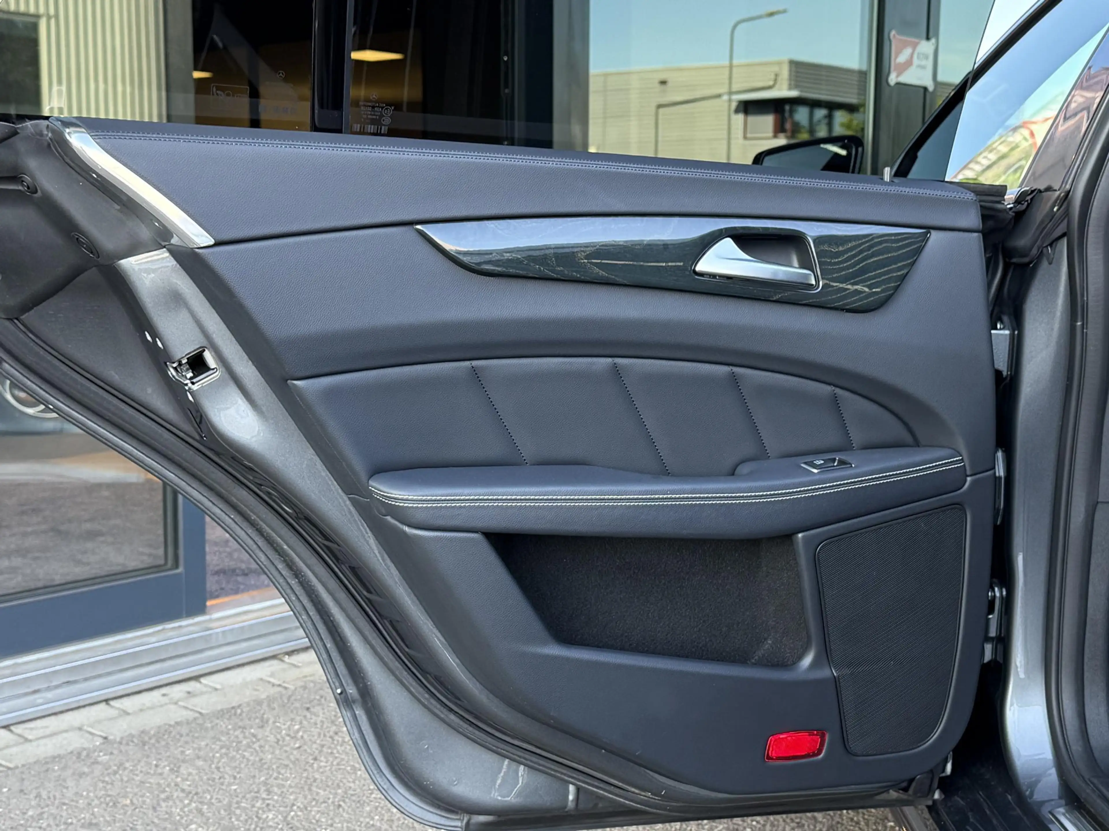 Mercedes-Benz CLS 400 Shooting Brake 4MATIC AMG Sport Edition Automaat F — photo 32