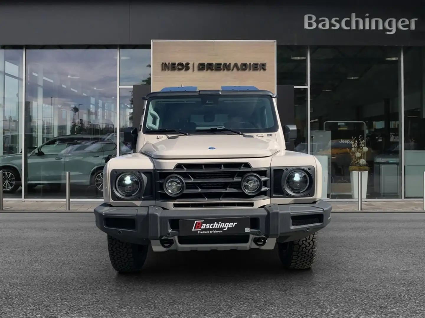 Ineos Grenadier StationWagon 3.0 Diesel Fieldmaster Negru - 2