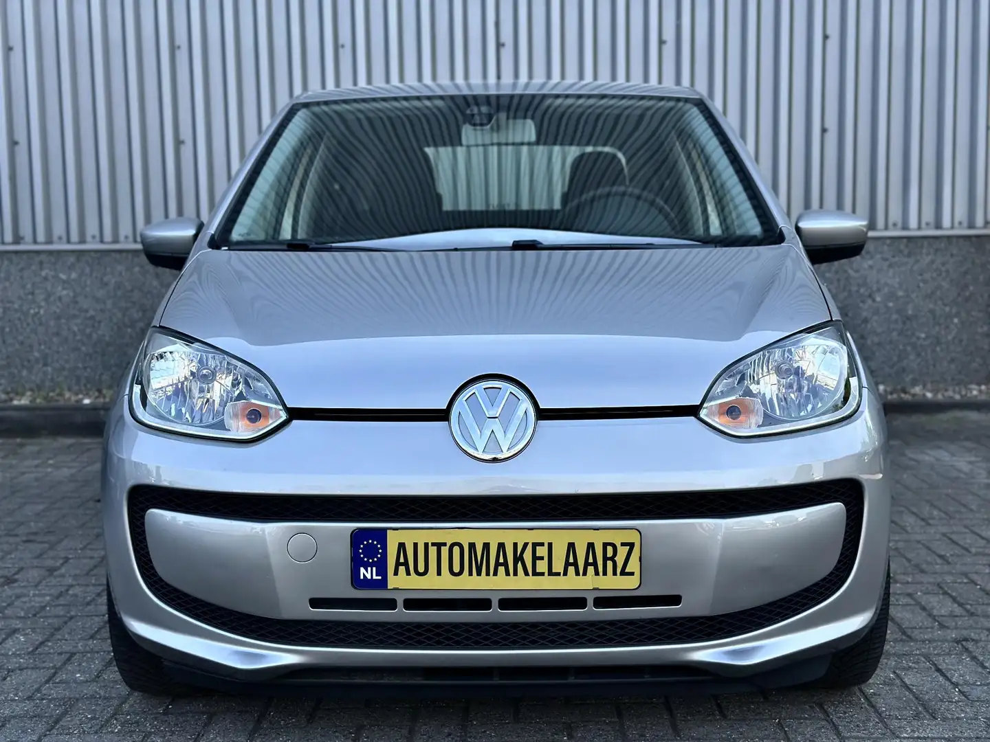 Volkswagen up! 1.0 move up! Grau - 2