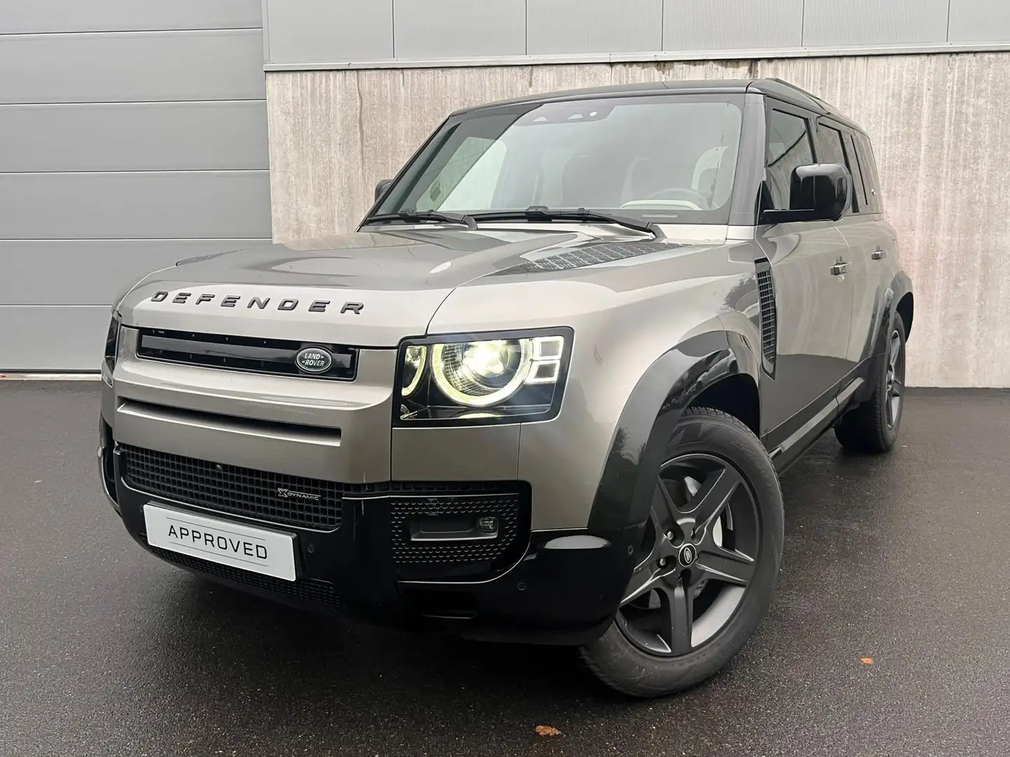 Land Rover Defender P400E X-DYNAMIC SE *2 JAAR WAARBORG* Plateado - 1