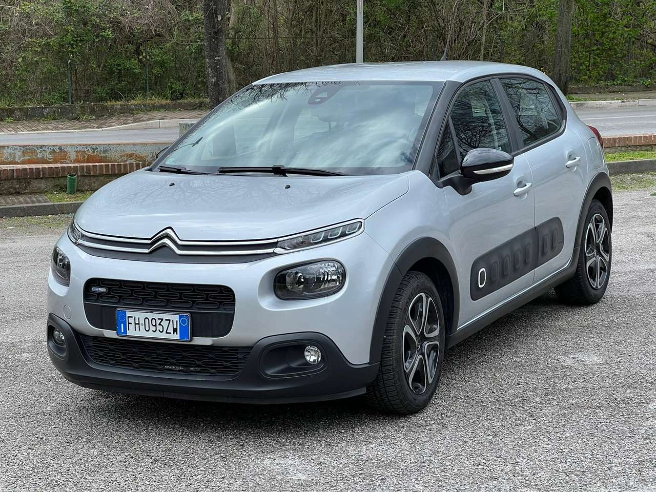 Citroen C3 C3 III 2017 1.2 Feel Gpl 82cv neopatentati