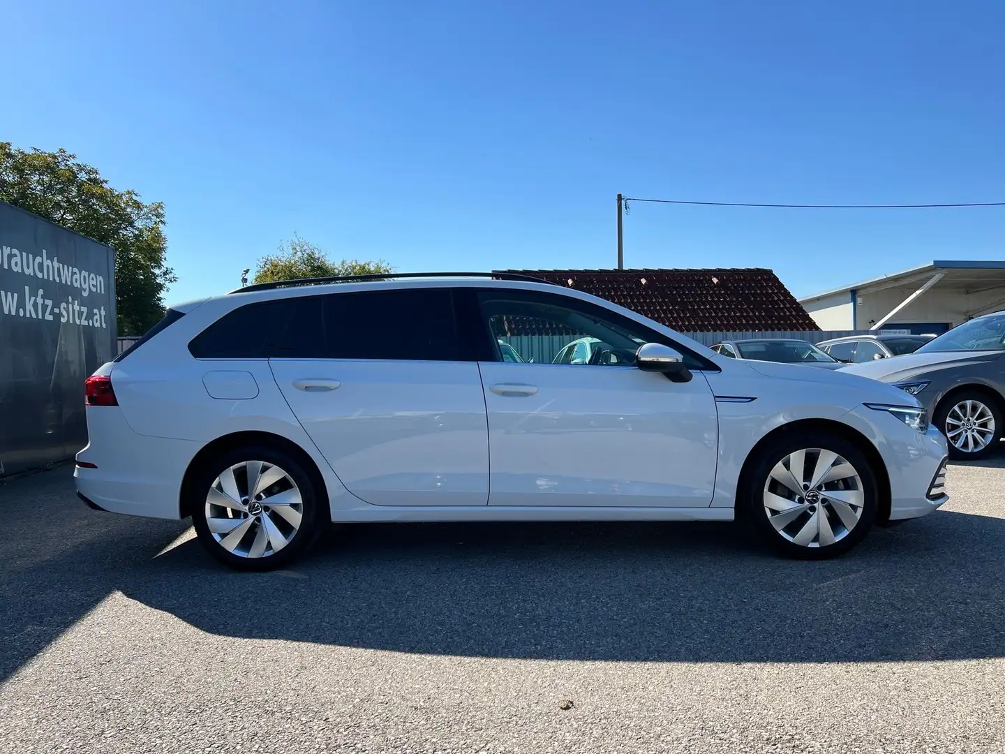Volkswagen Golf Variant 2,0 TDI Style DSG Weiß - 2