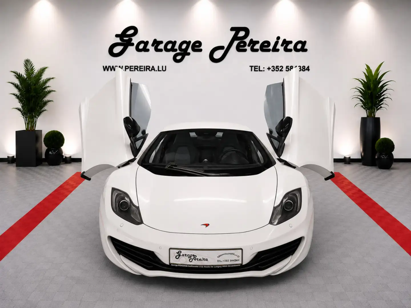 McLaren MP4-12C MP4-12C Carbon EX VIP CRISTIANO RONALDO Weiß - 2