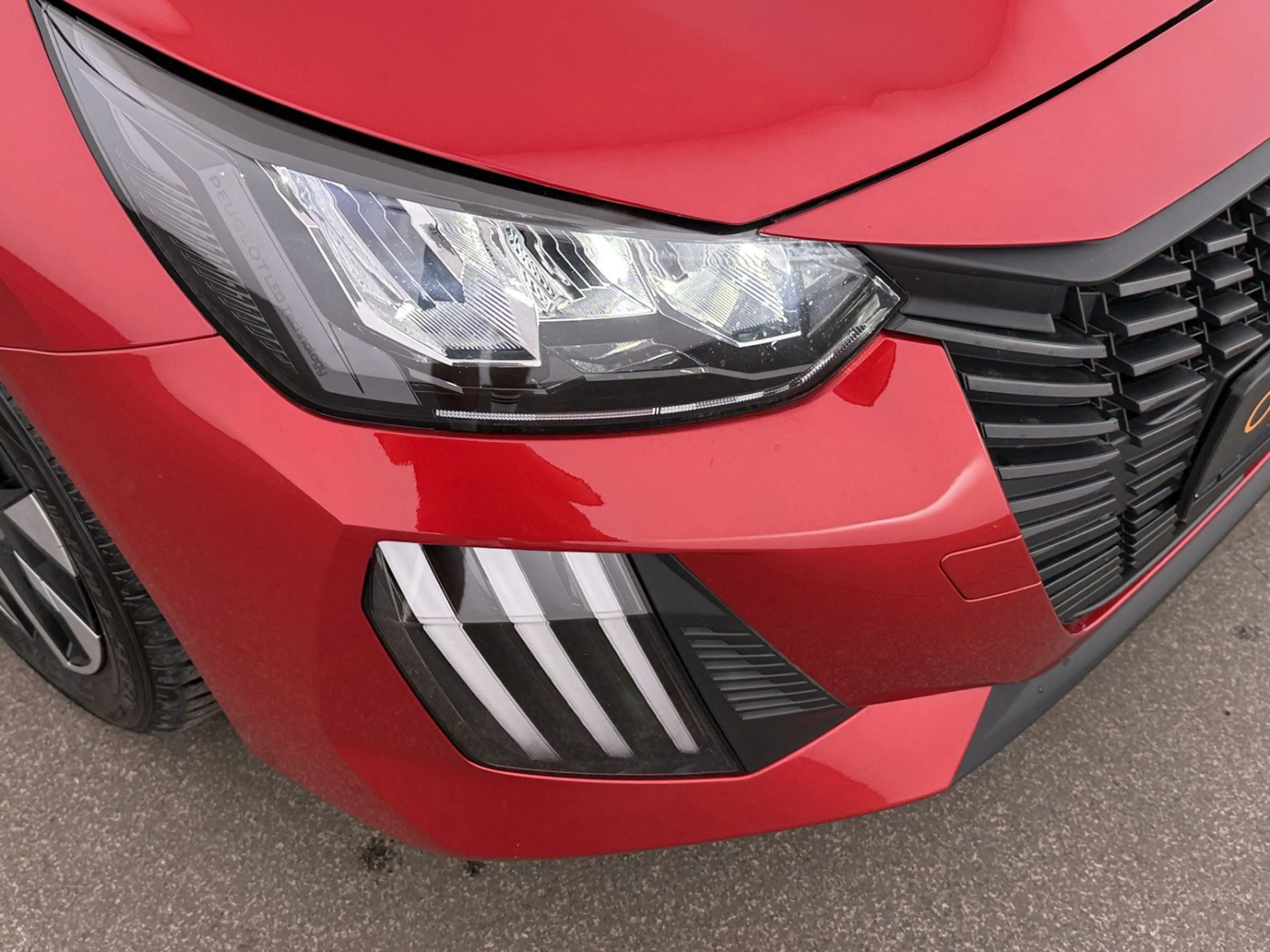 Peugeot 208 1.2 PureTech 75 Active ASSIST TEMP KLIMA PDC — photo 12