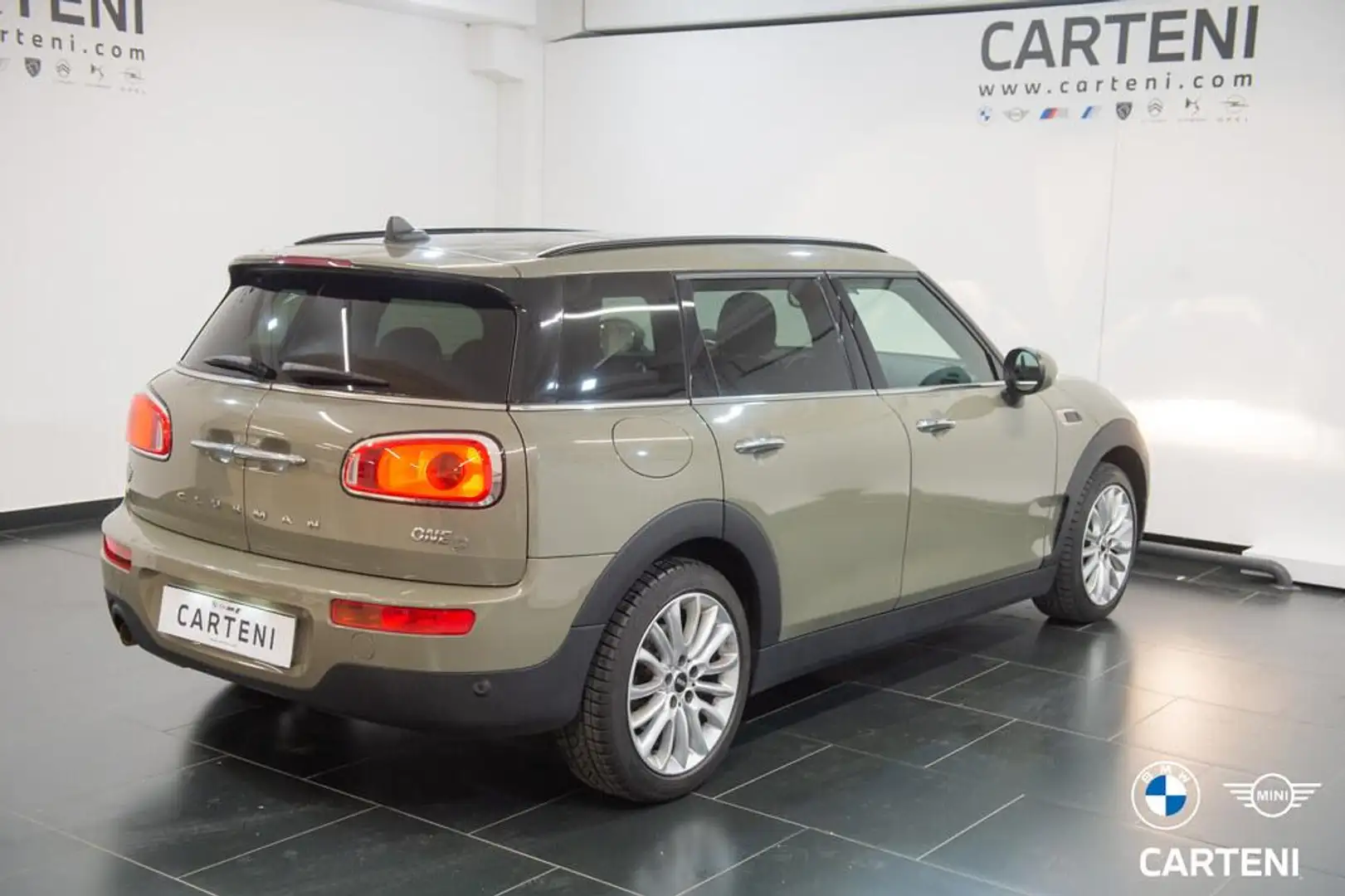 MINI One D Clubman 1.5 TwinPower Turbo One D Auto Grigio - 2