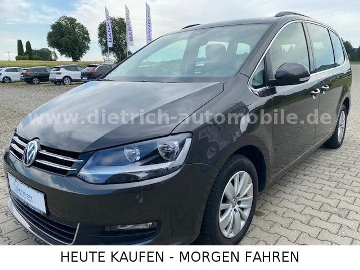 Volkswagen Sharan 1,4 TSi Comfortline DSG AHK SHZ PDC 7 SITZE Schwarz - 1