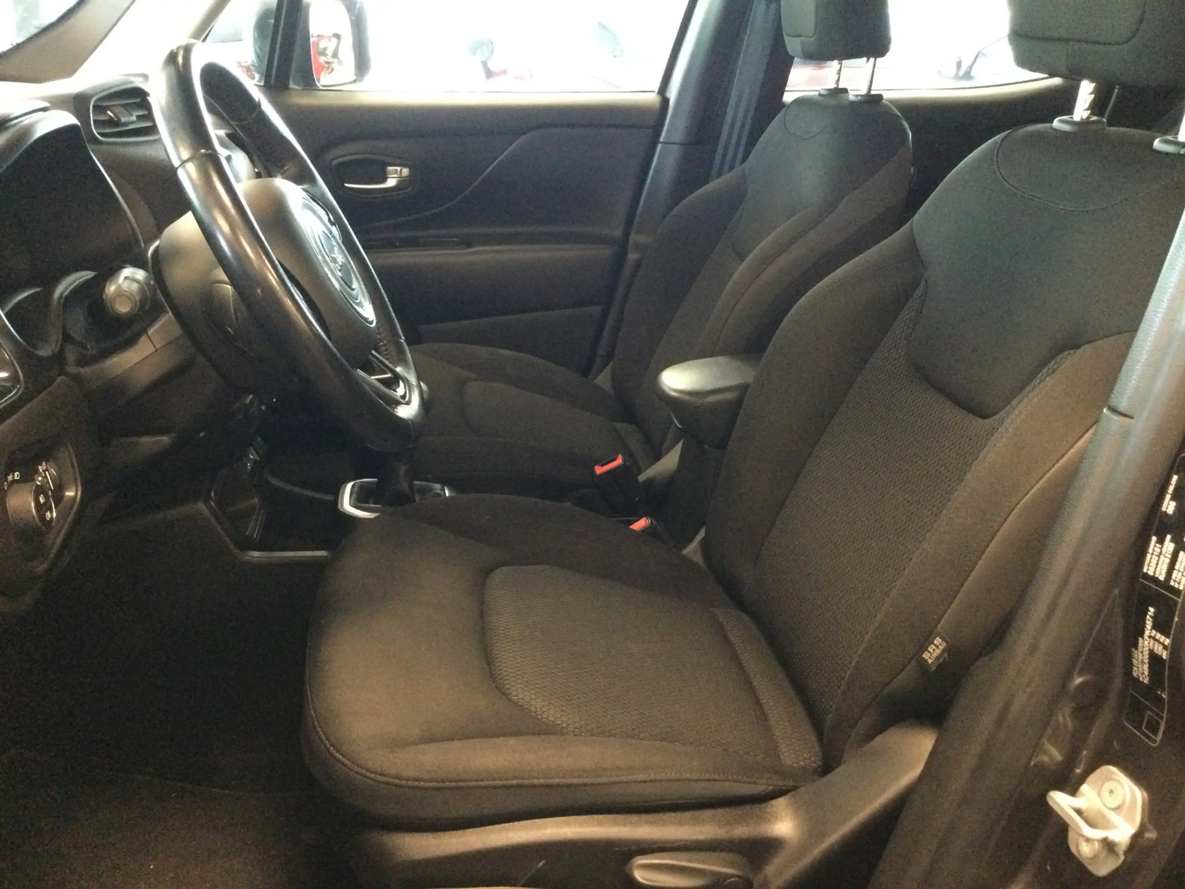 Jeep Renegade 1.0T Sport PDC--Navigatie--4 x All season Nieuw — photo 8