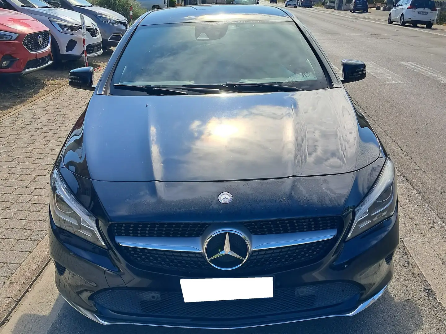 Mercedes-Benz CLA 220 CLA Shooting Brake 220 d Sport  auto AUTOMATICO Nero - 1