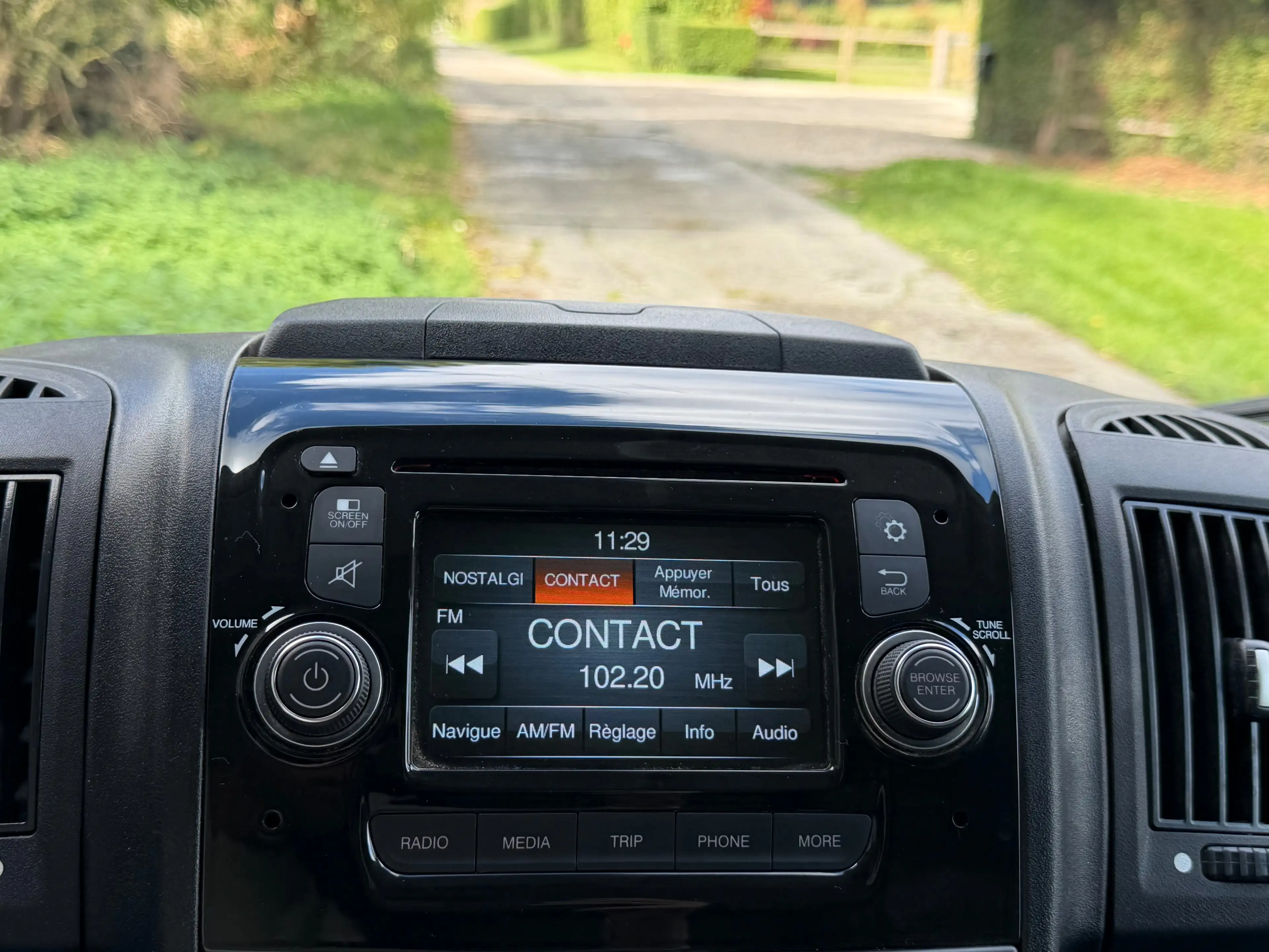 Peugeot Boxer 2.0 BlueHDi L3H2 Utility S/S *3 PLACES || AIRCO || TVA* — photo 15