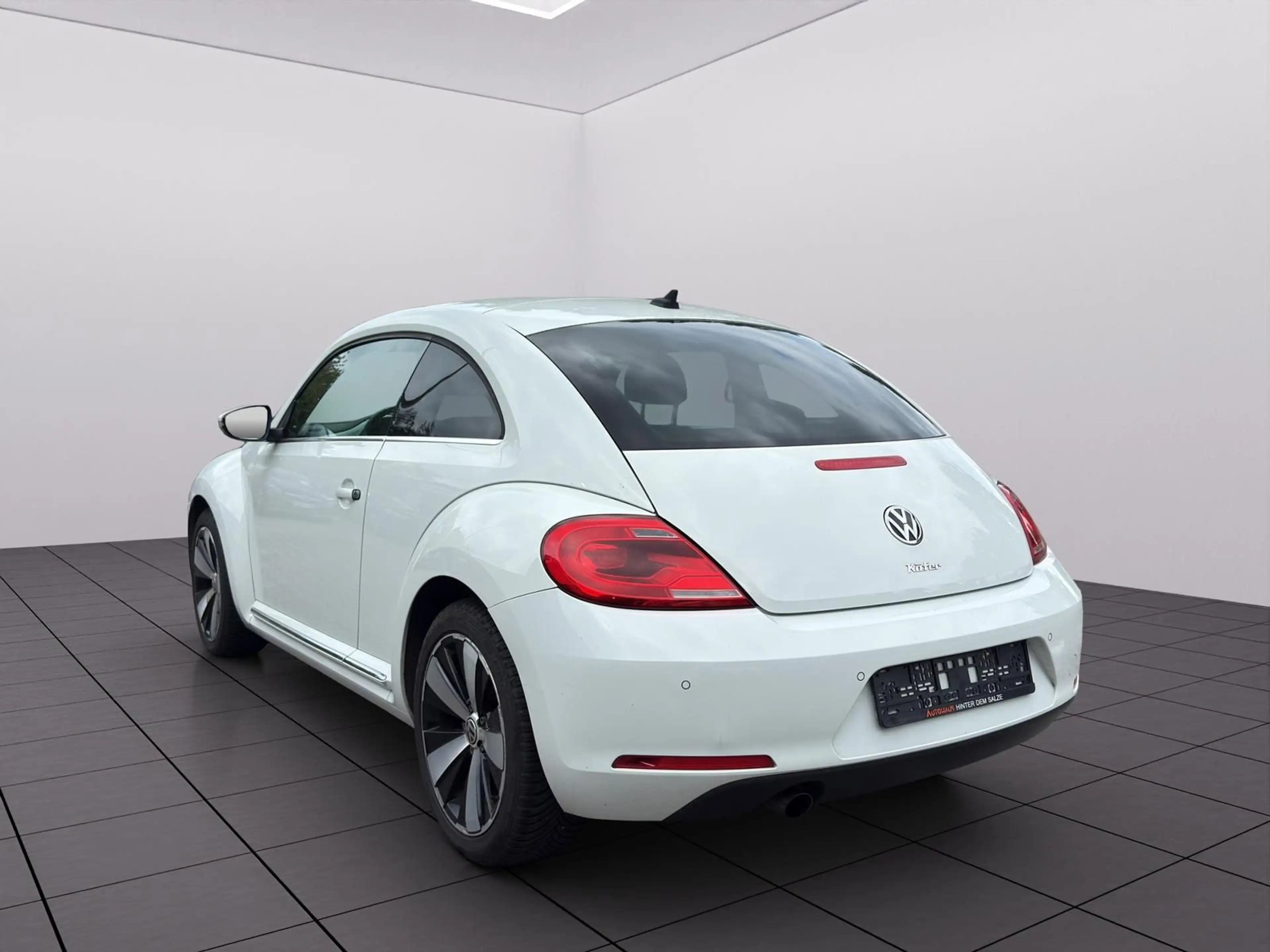 Volkswagen Beetle Design 1.2 TSI NAVI|SHZ|ALLWETTER — photo 4