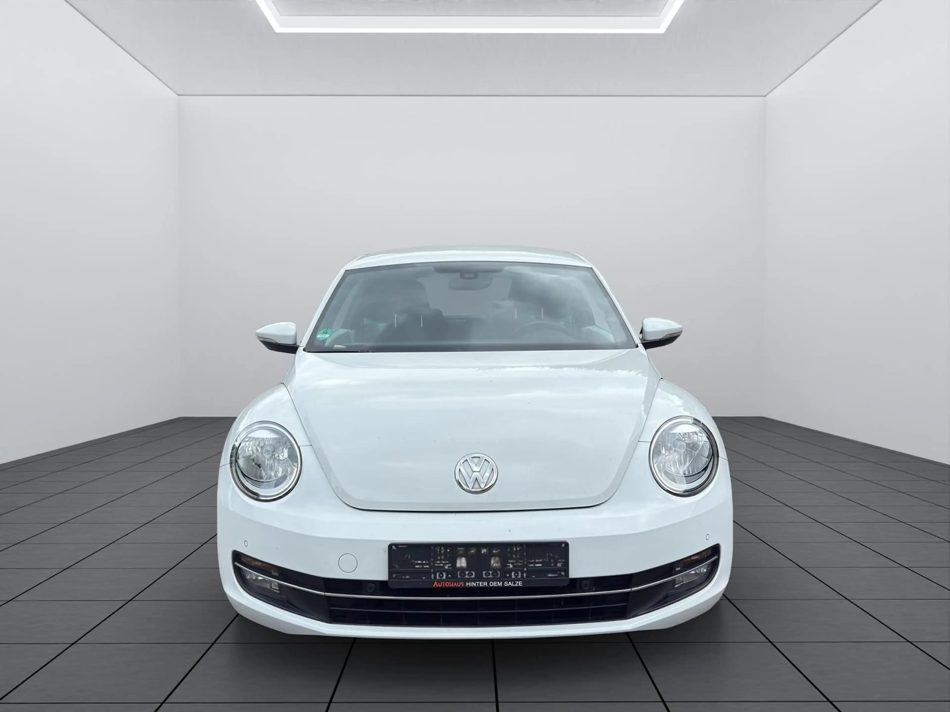 Volkswagen Beetle Design 1.2 TSI NAVI|SHZ|ALLWETTER — photo 9