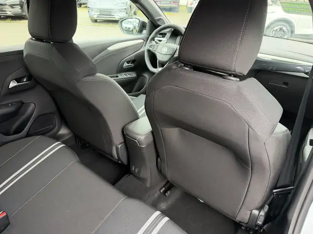Opel Corsa view 16