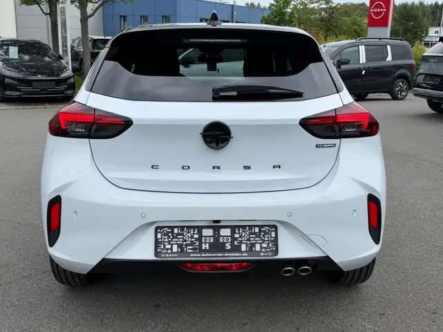 Opel Corsa view 9