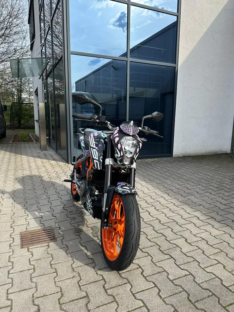 KTM 390 Duke crna - 2