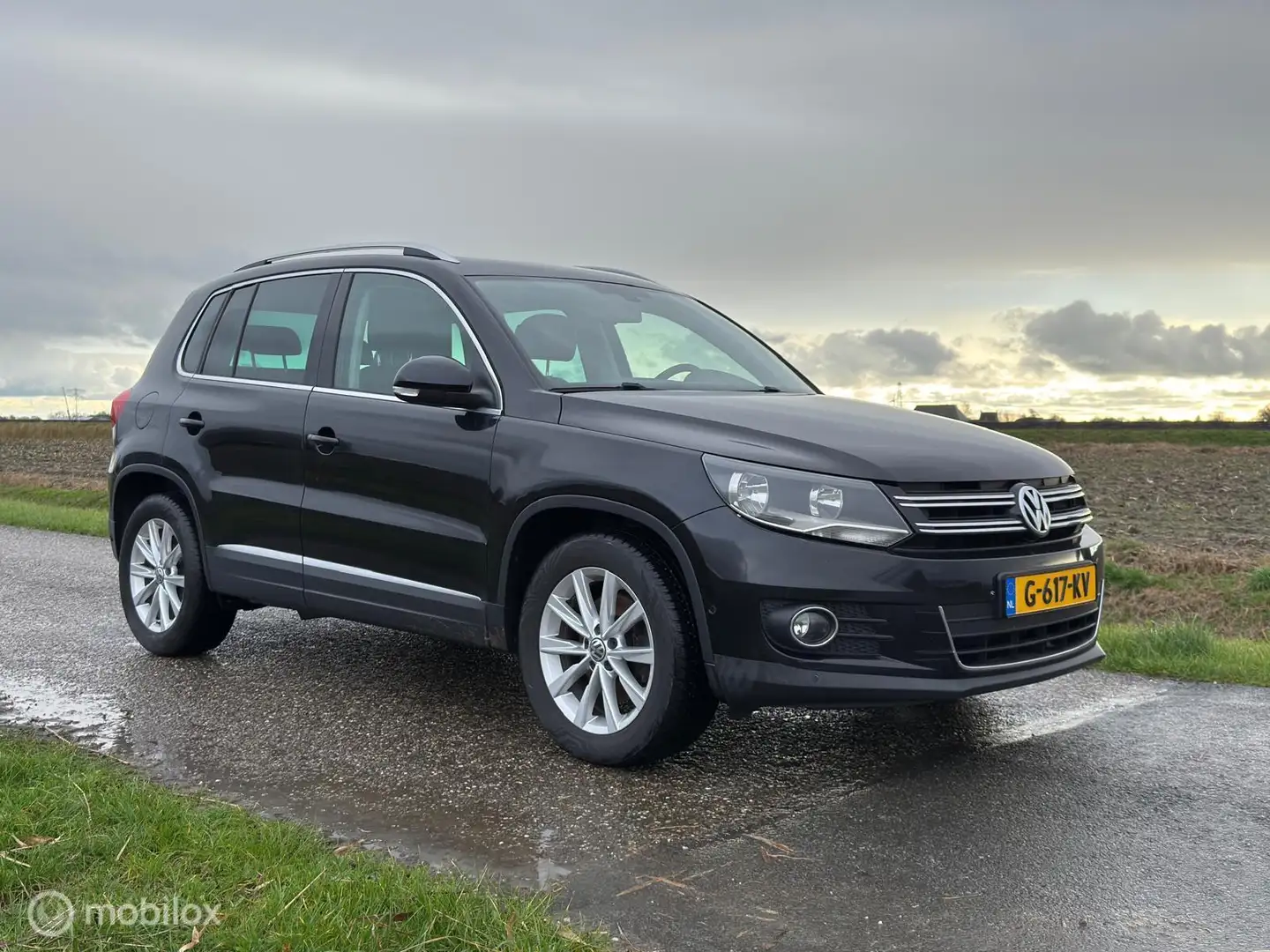 Volkswagen Tiguan 2.0 TDI R-Line Edition 1800 trekgewicht Noir - 2