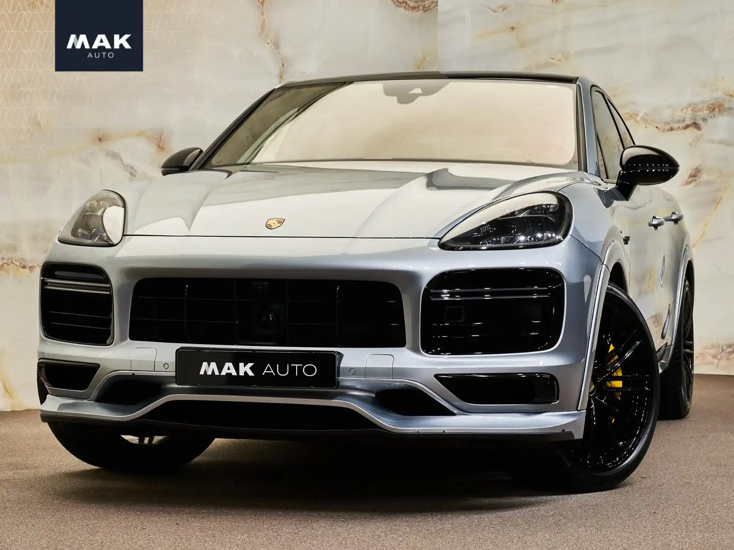 Porsche Cayenne Coupé 4.0 Turbo S E-Hybrid, TechArt, SportDesign, Grau - 1