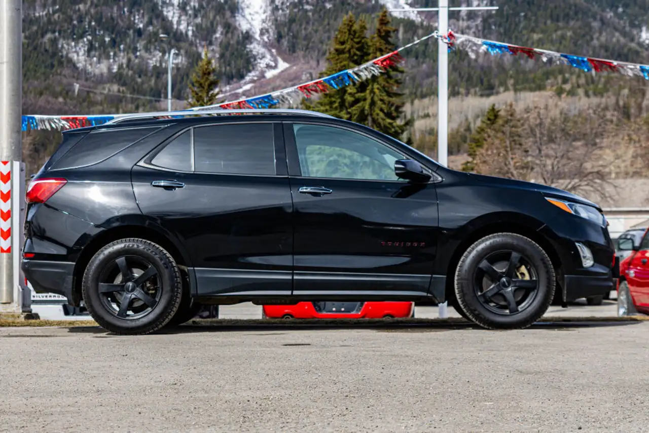 Chevrolet Equinox снимка Chevrolet Equinox