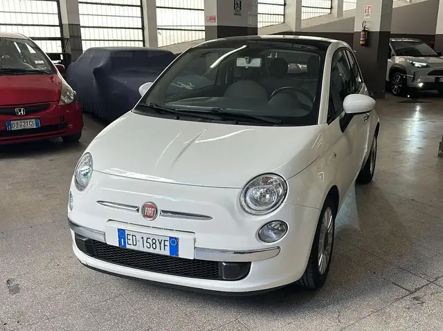 Fiat 500 view 2