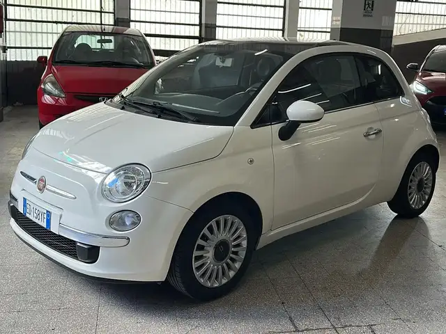 2010 Fiat 500 in White for sale